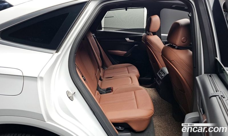 Audi Q5 45 TFSI Quattro Premium Sportback