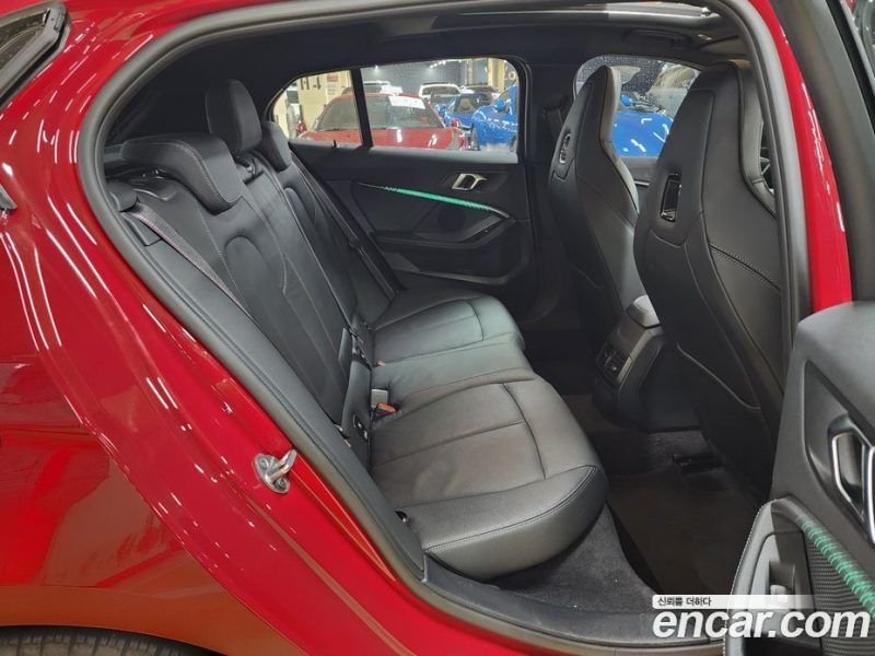 BMW 1-Series M135i xDrive Prism