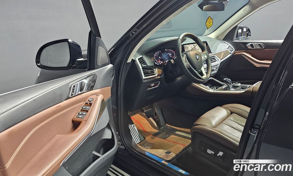 BMW X5 xDrive i40 xLine