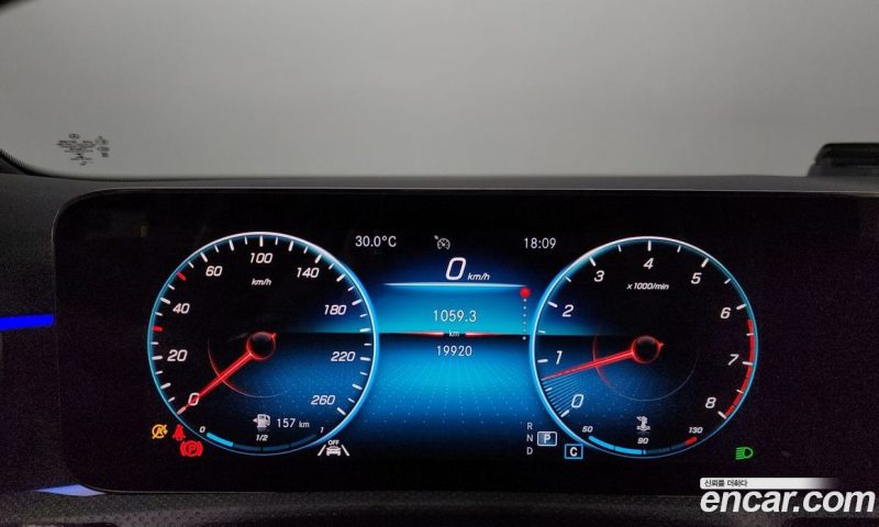 Mercedes Benz A-Class A250 4MATIC Sedan