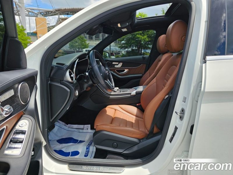 Mercedes Benz GLC-Class GLC300 4MATIC