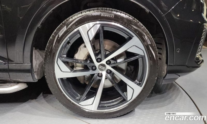 Audi Q7 55 TFSI Quattro Premium
