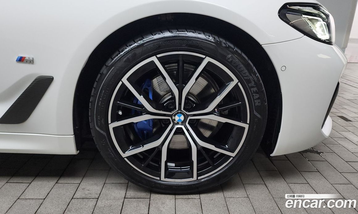 BMW 5-Series i530 M Sport Package