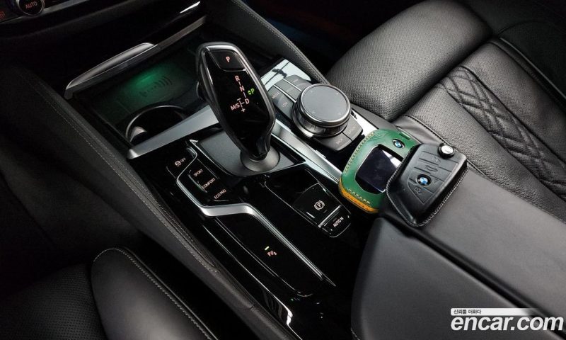 BMW 5-Series i530 M Sport Package