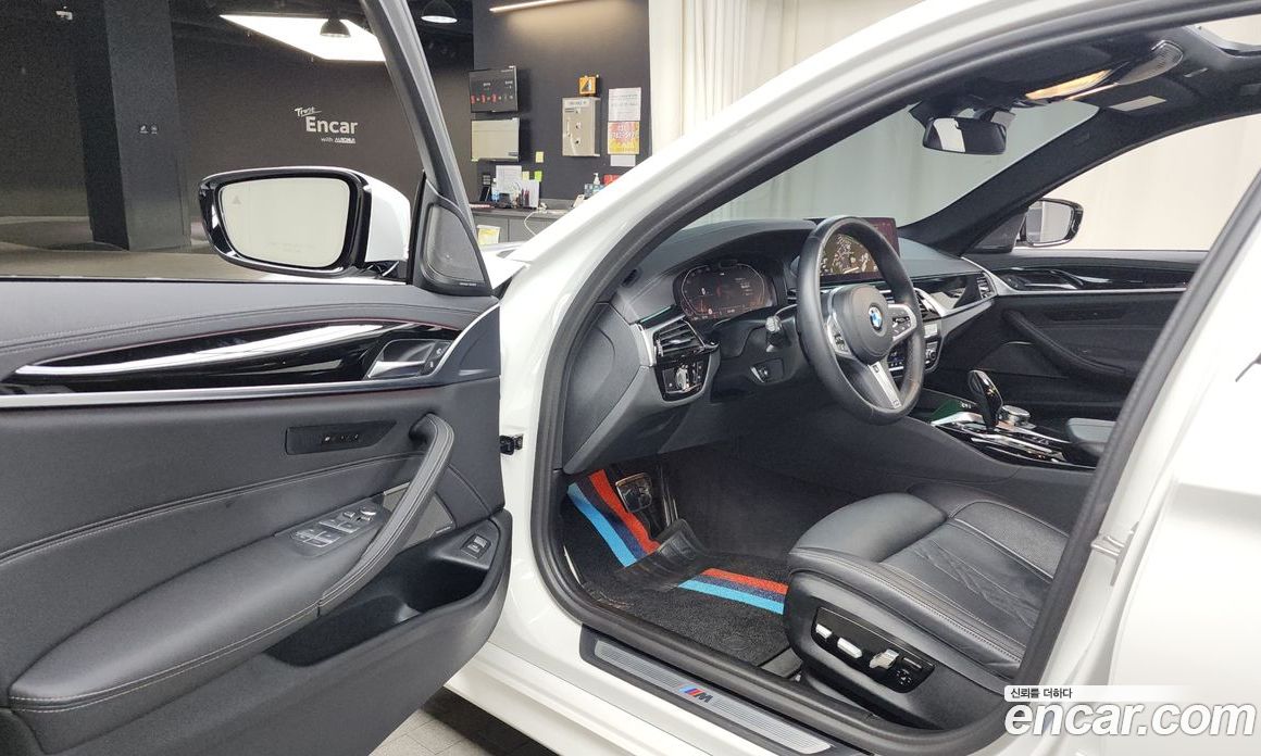 BMW 5-Series i530 M Sport Package
