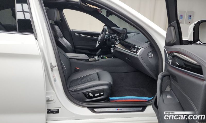 BMW 5-Series i530 M Sport Package
