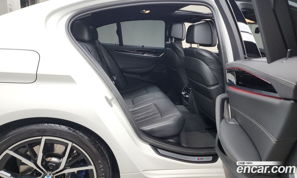 BMW 5-Series i530 M Sport Package