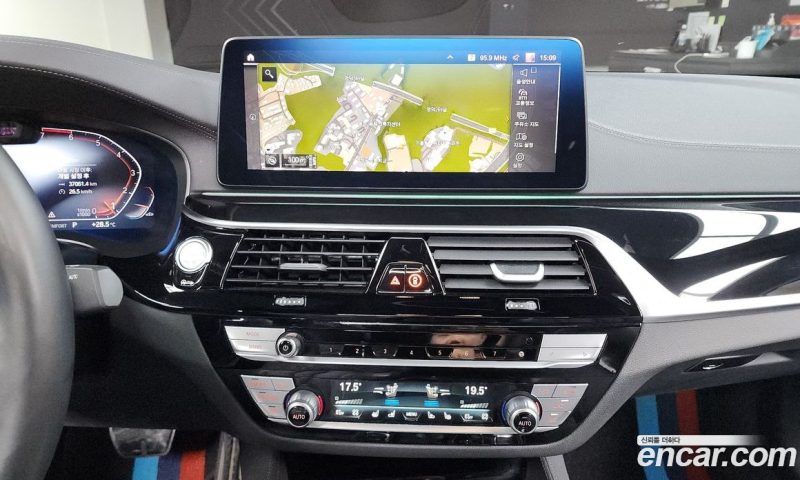 BMW 5-Series i530 M Sport Package