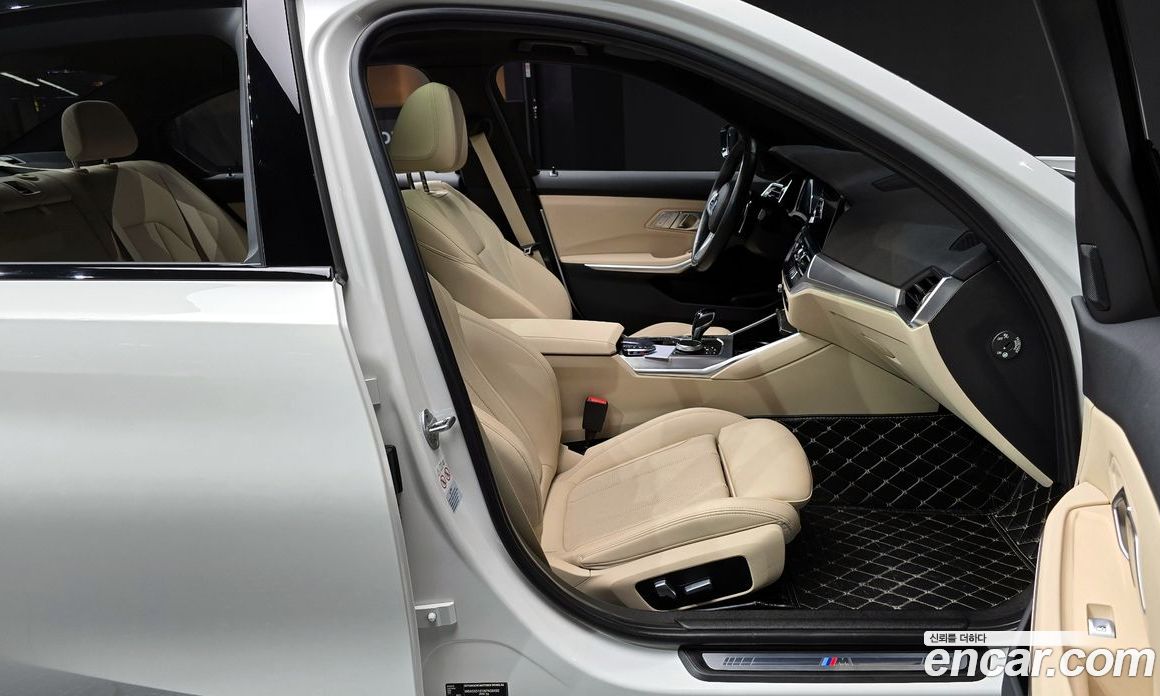 BMW 3-Series i320 M Sport