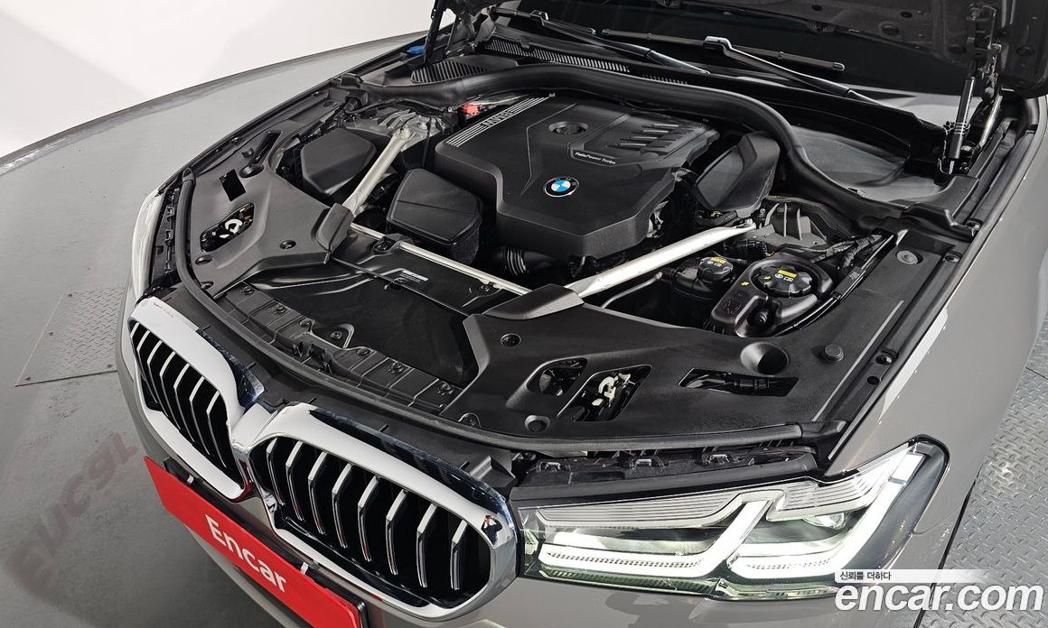 BMW 5-Series i530 Luxury