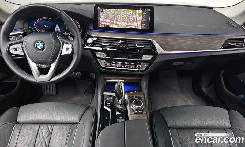 BMW 5-Series i530 Luxury
