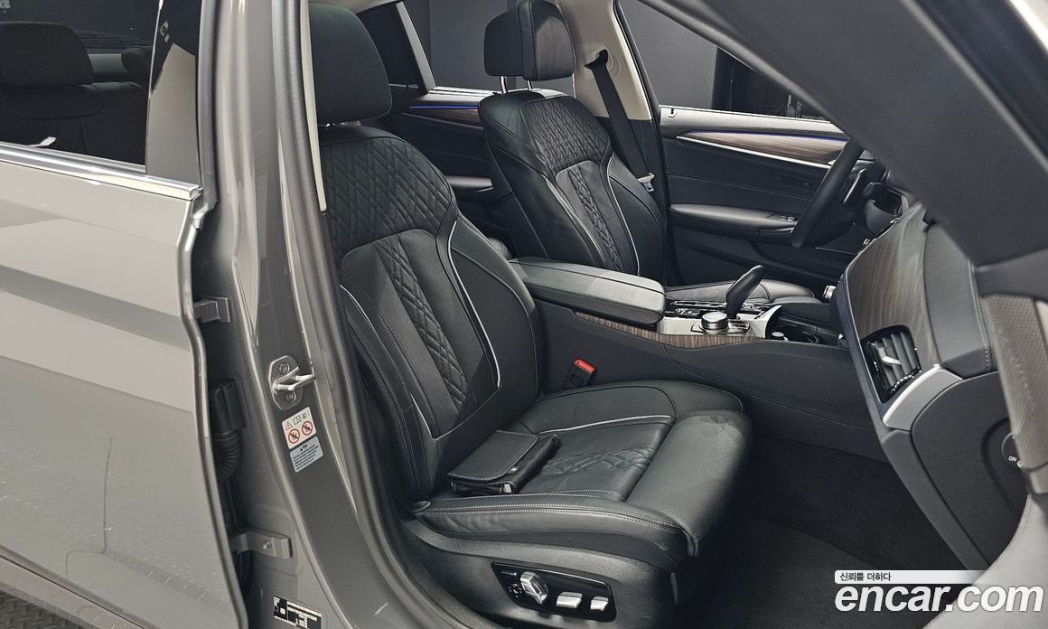 BMW 5-Series i530 Luxury