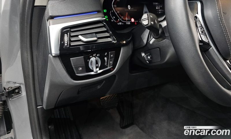 BMW 5-Series i530 Luxury