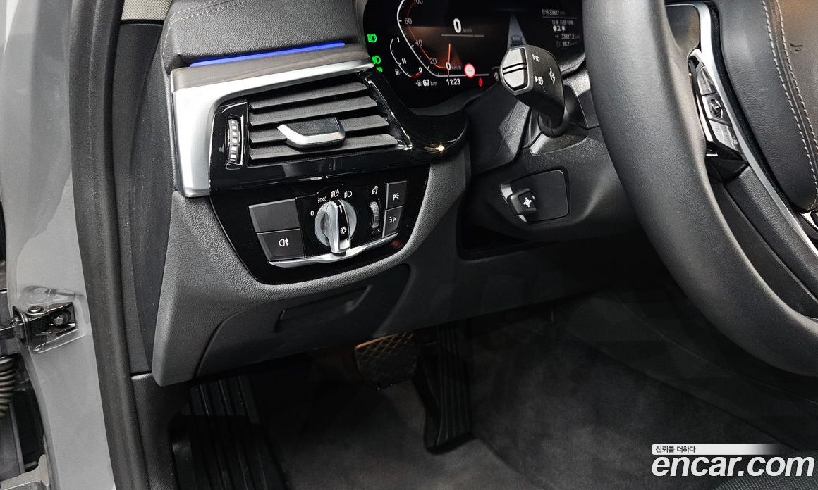 BMW 5-Series i530 Luxury
