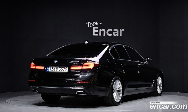 BMW 5-Series 523D Luxury