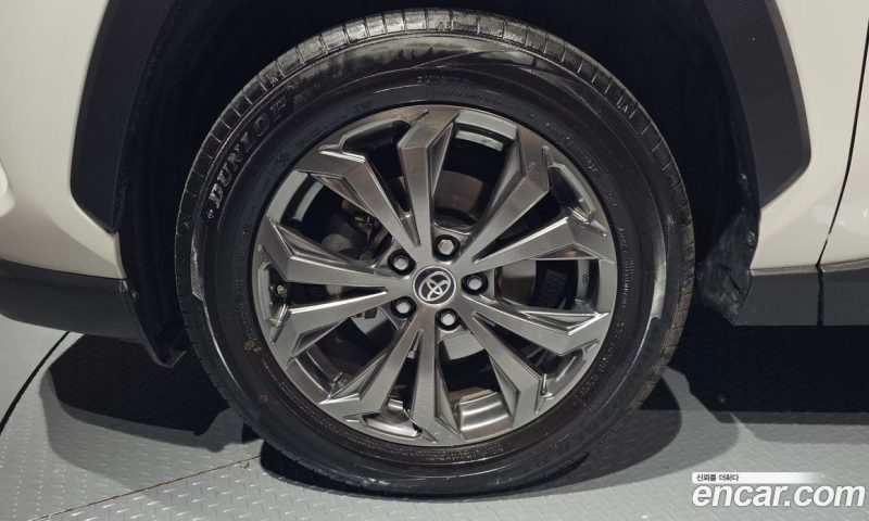 Toyota RAV4 2.5 2WD Hybrid