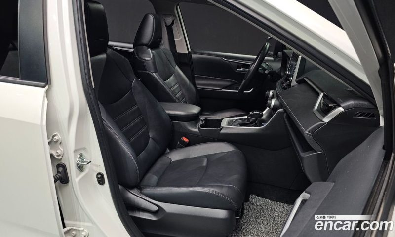 Toyota RAV4 2.5 2WD Hybrid
