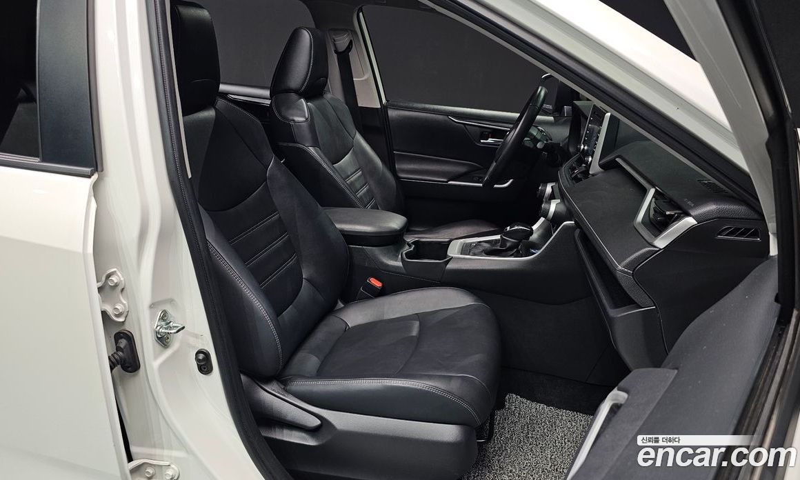 Toyota RAV4 2.5 2WD Hybrid