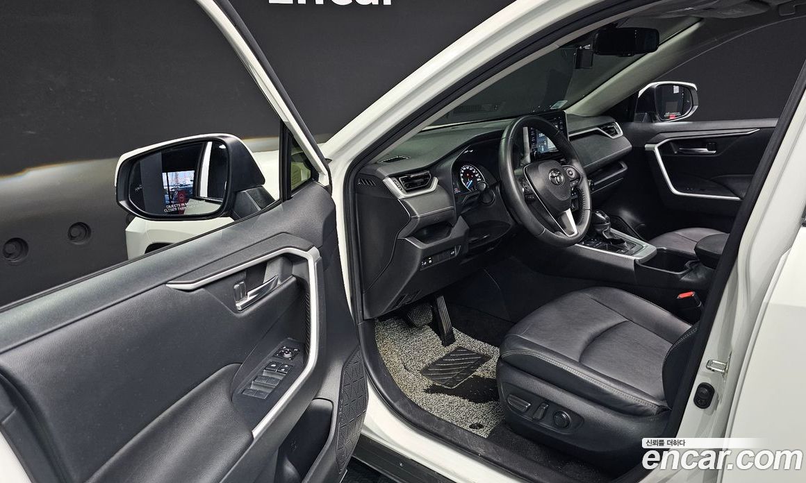 Toyota RAV4 2.5 2WD Hybrid