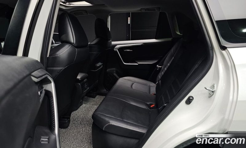 Toyota RAV4 2.5 2WD Hybrid