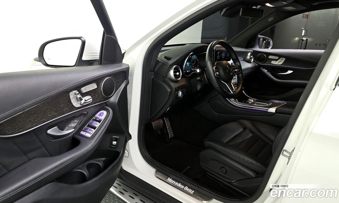 Mercedes Benz GLC-Class GLC300 4MATIC