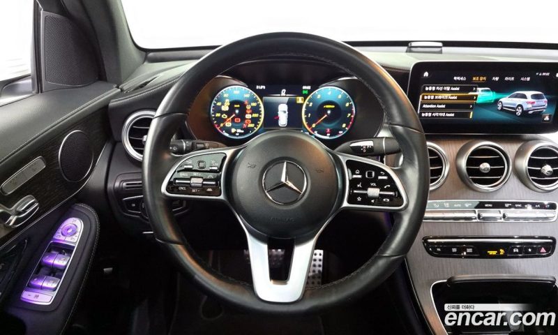 Mercedes Benz GLC-Class GLC300 4MATIC