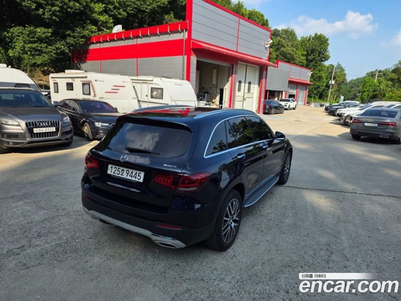 Mercedes Benz GLC-Class GLC220 D 4MATIC