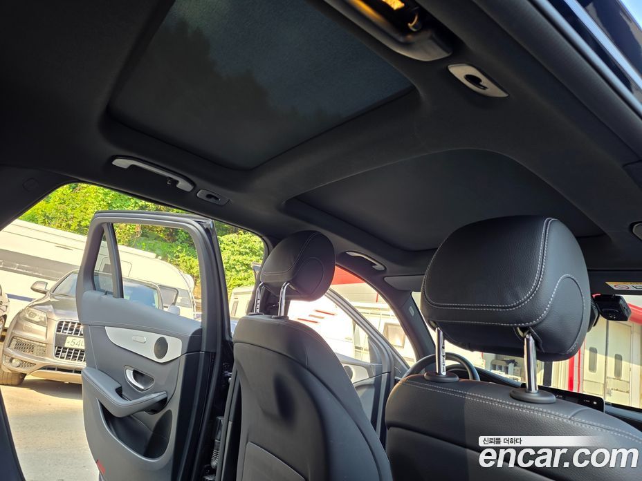 Mercedes Benz GLC-Class GLC220 D 4MATIC