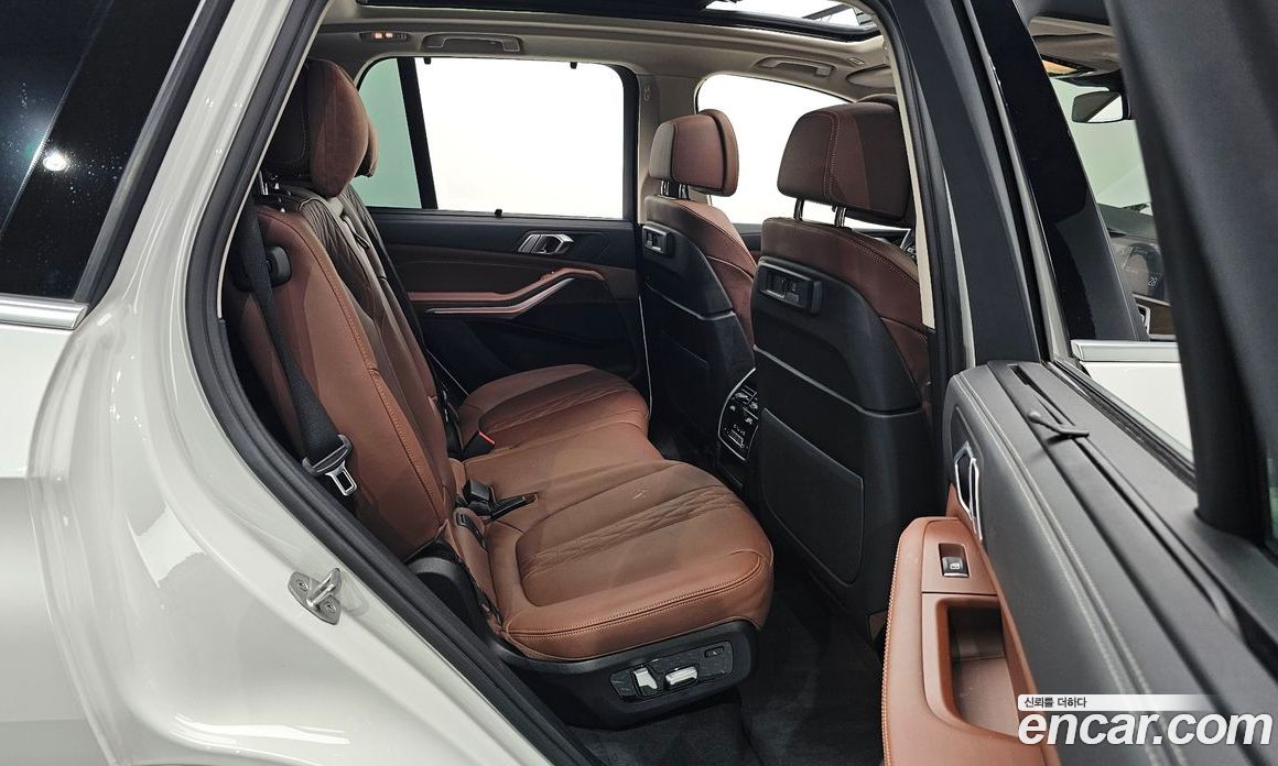 BMW X5 xDrive i40 xLine