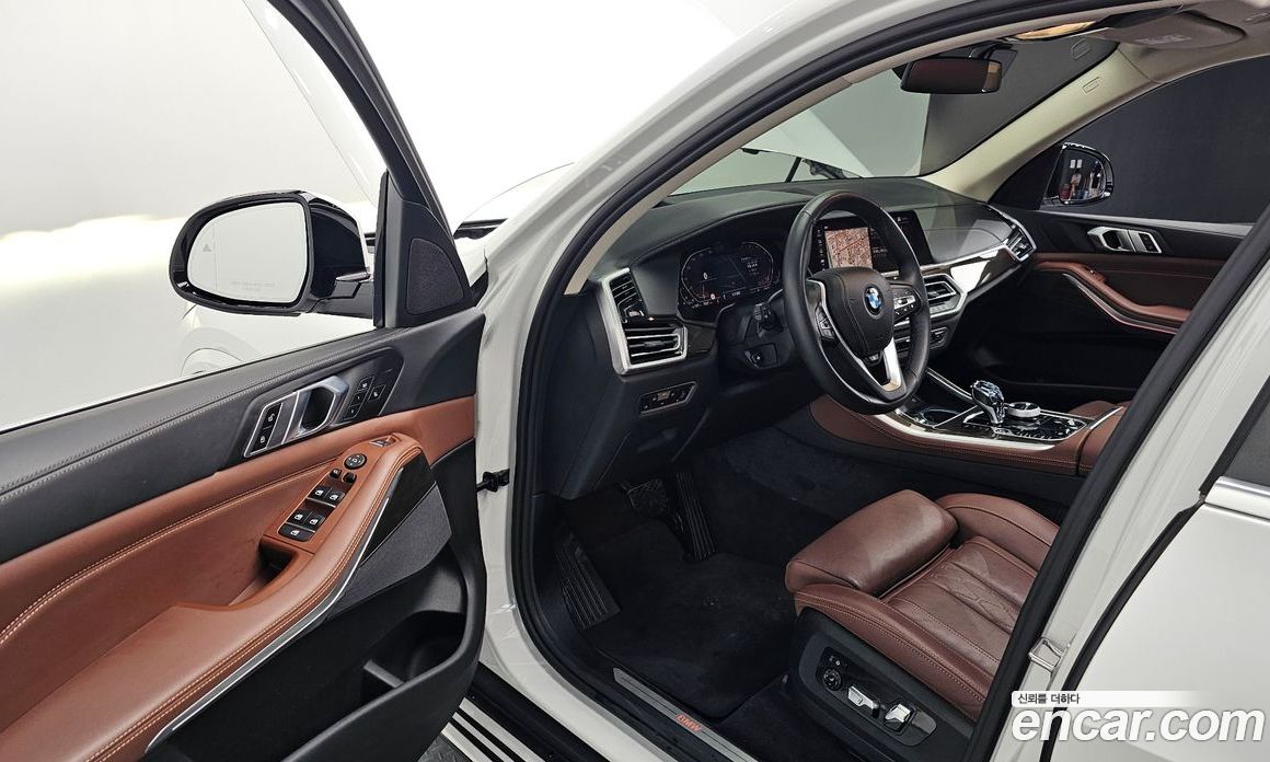 BMW X5 xDrive i40 xLine