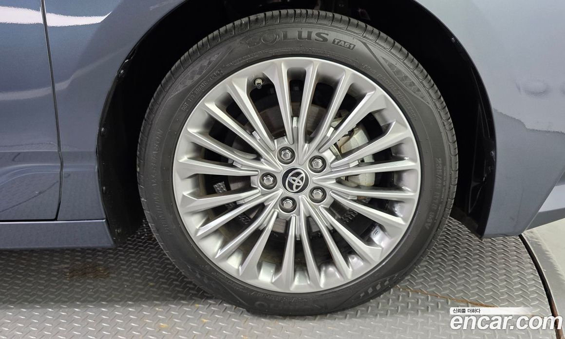 Toyota Avalon 2.5 Hybrid