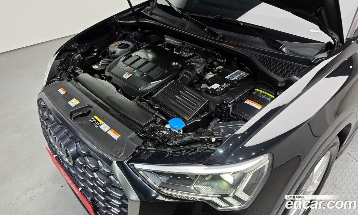 Audi Q3 35 TDI Premium Sportback