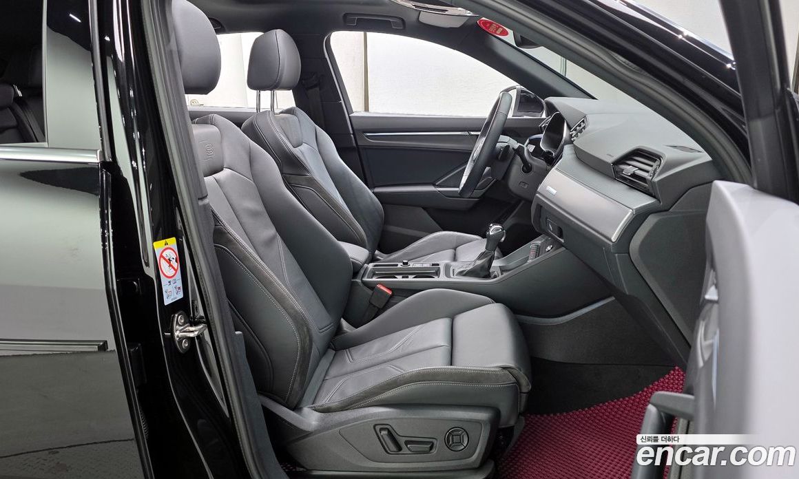 Audi Q3 35 TDI Premium Sportback