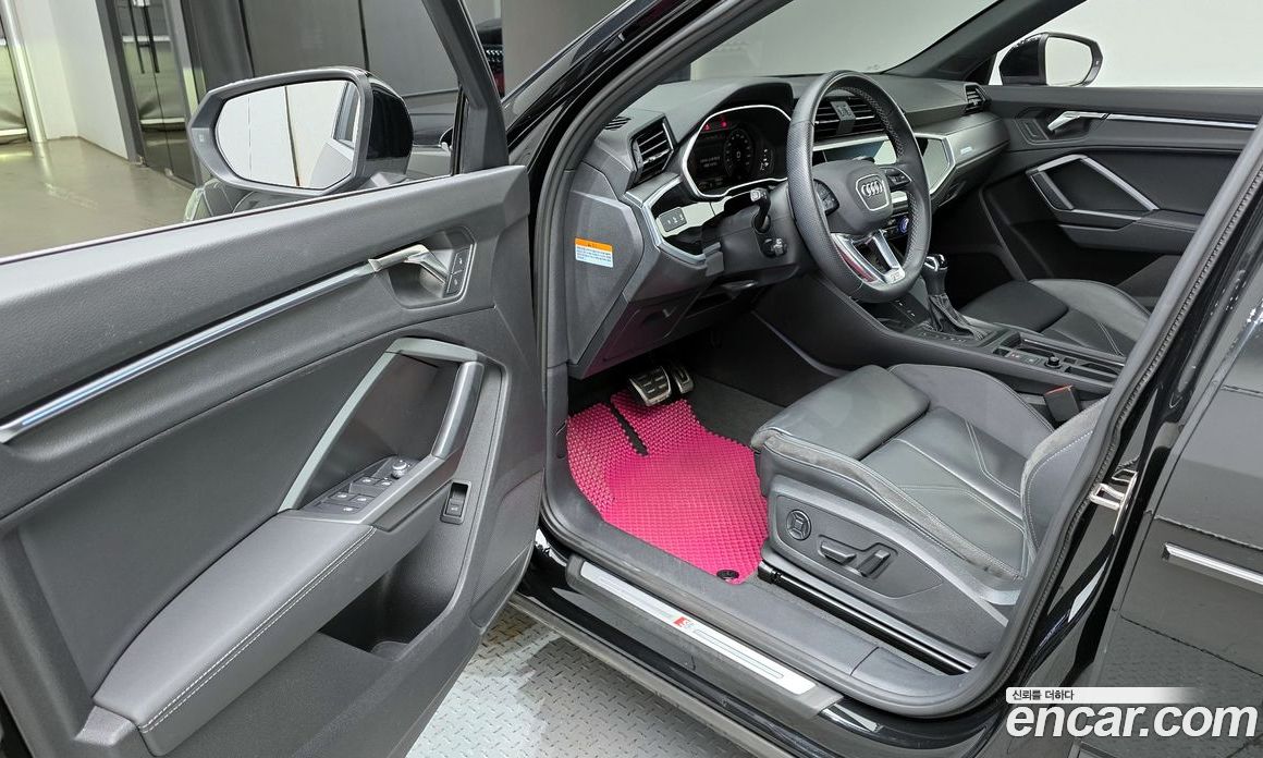 Audi Q3 35 TDI Premium Sportback