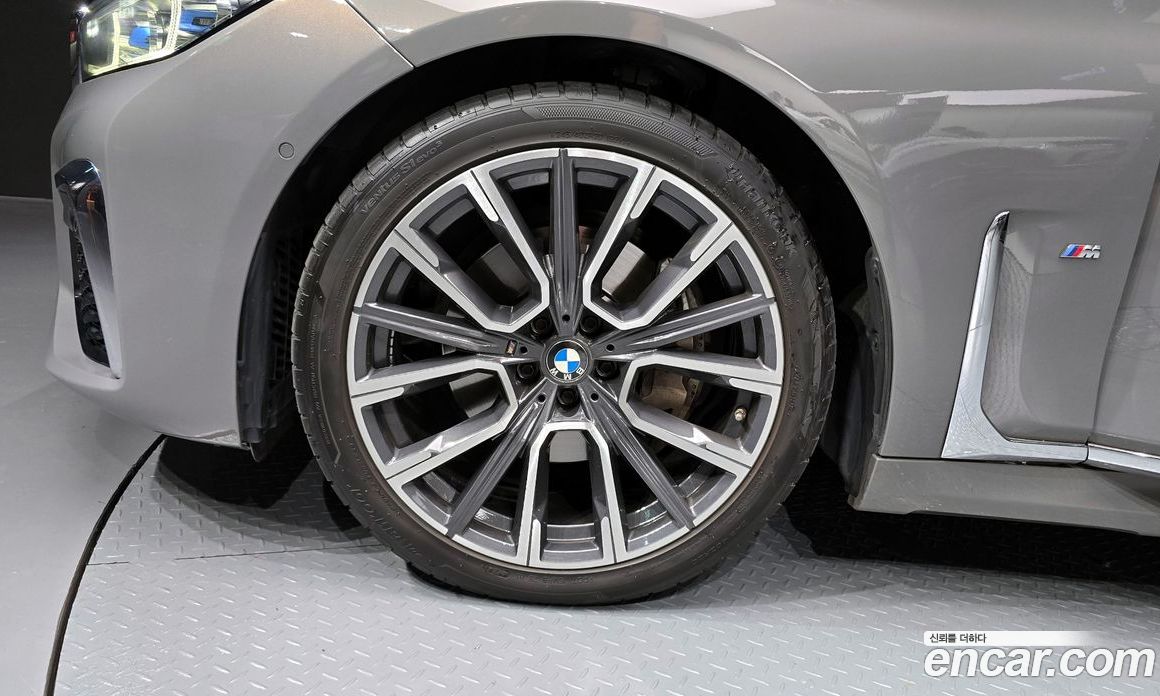BMW 7-Series 730D xDrive M Sport