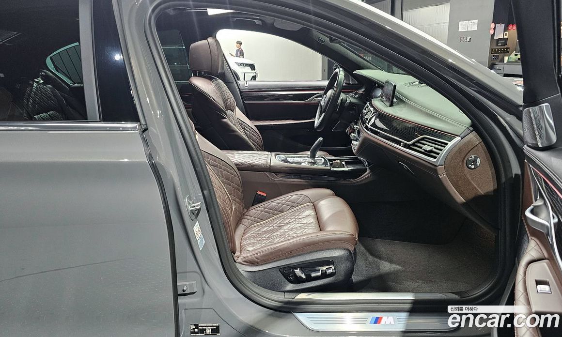 BMW 7-Series 730D xDrive M Sport
