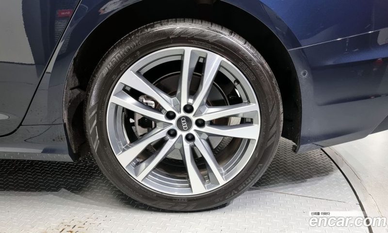 Audi A6 45 TFSI Premium