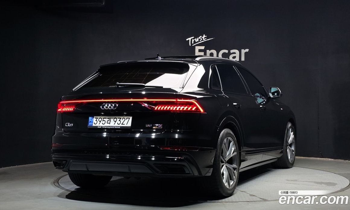 Audi Q8 55 TFSI Quattro Premium
