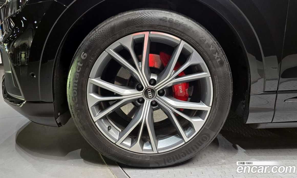 Audi Q8 55 TFSI Quattro Premium