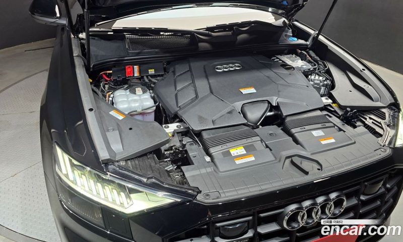 Audi Q8 55 TFSI Quattro Premium