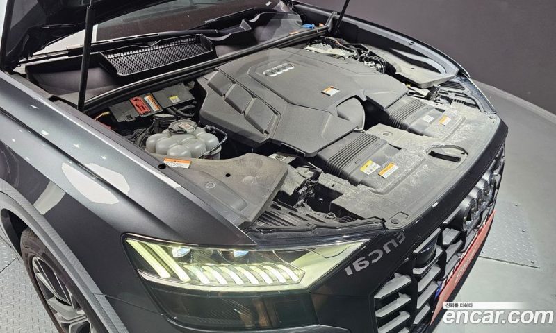 Audi Q8 55 TFSI Quattro Premium