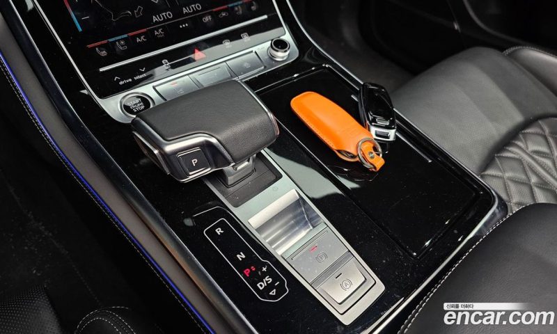 Audi Q8 55 TFSI Quattro Premium