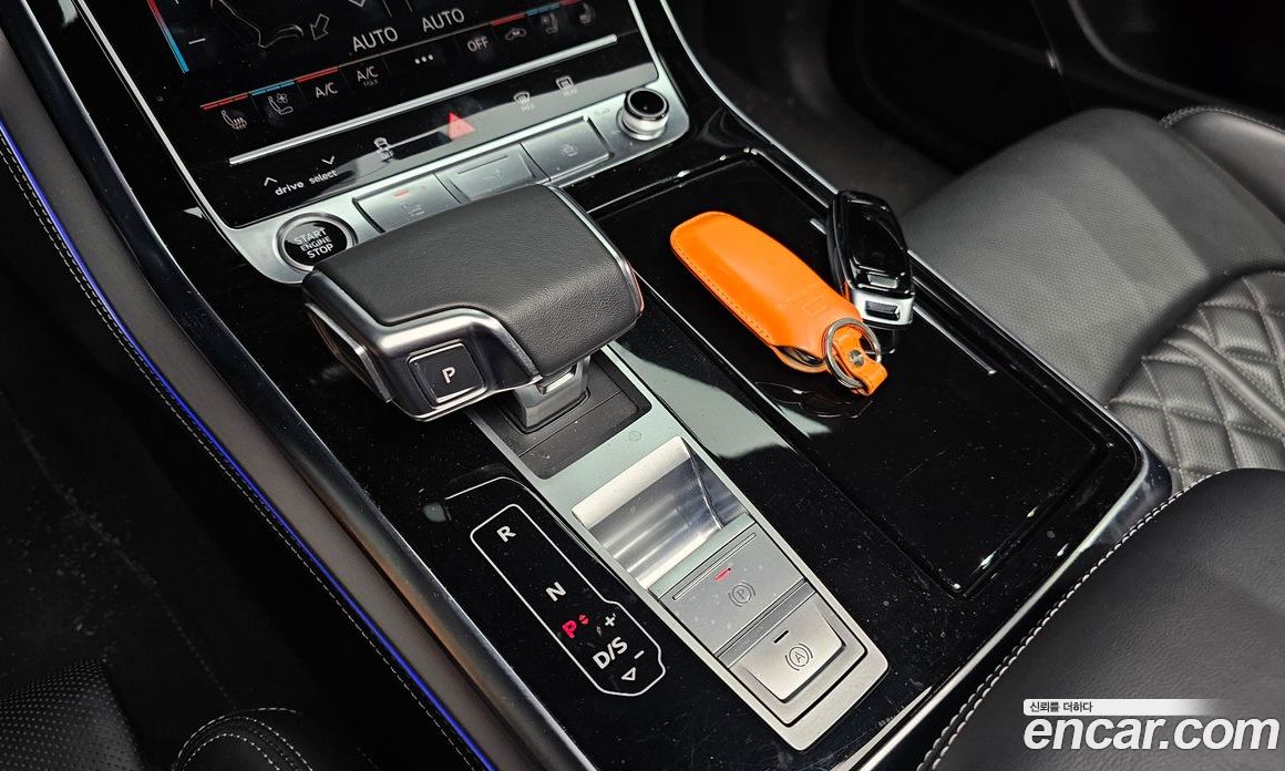 Audi Q8 55 TFSI Quattro Premium