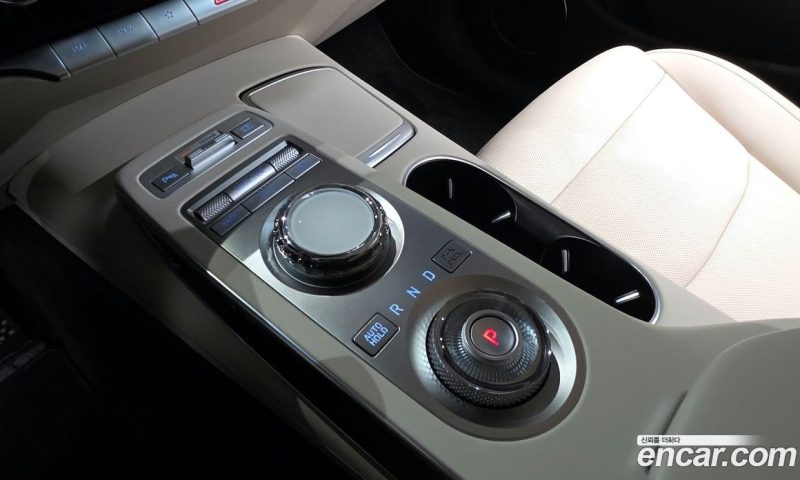 Genesis GV70 2.5T Gasoline AWD