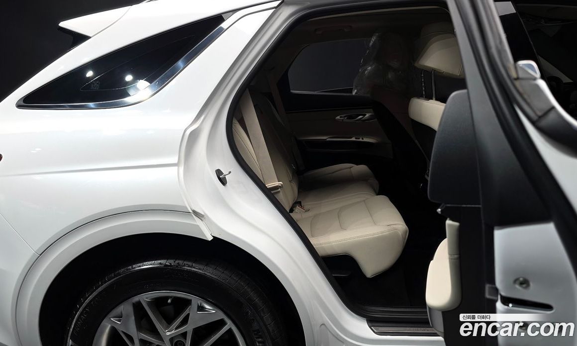 Genesis GV70 2.5T Gasoline AWD