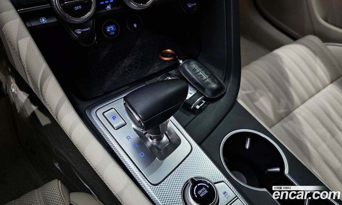 Genesis G70 Gasoline 2.0T 2WD