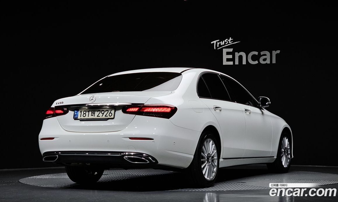 Mercedes Benz E-Class E250 Exclusive