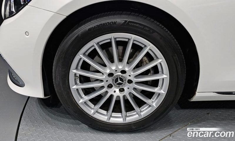 Mercedes Benz E-Class E250 Exclusive