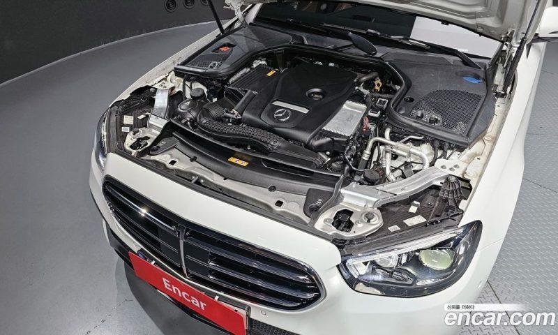 Mercedes Benz E-Class E250 Exclusive