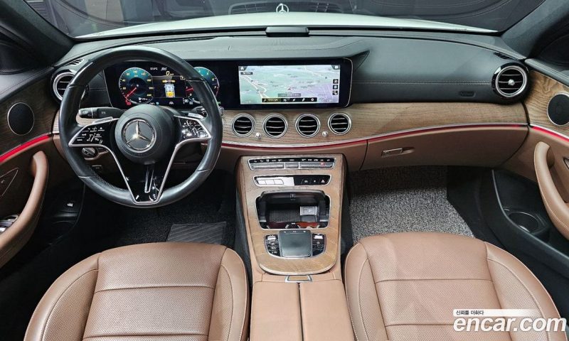 Mercedes Benz E-Class E250 Exclusive